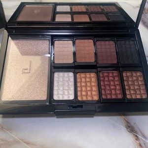 Doucce Freematic eyeshadow